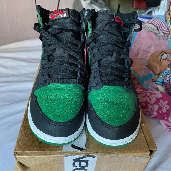 Pine green Jordan 1 - Picture 1 of 6